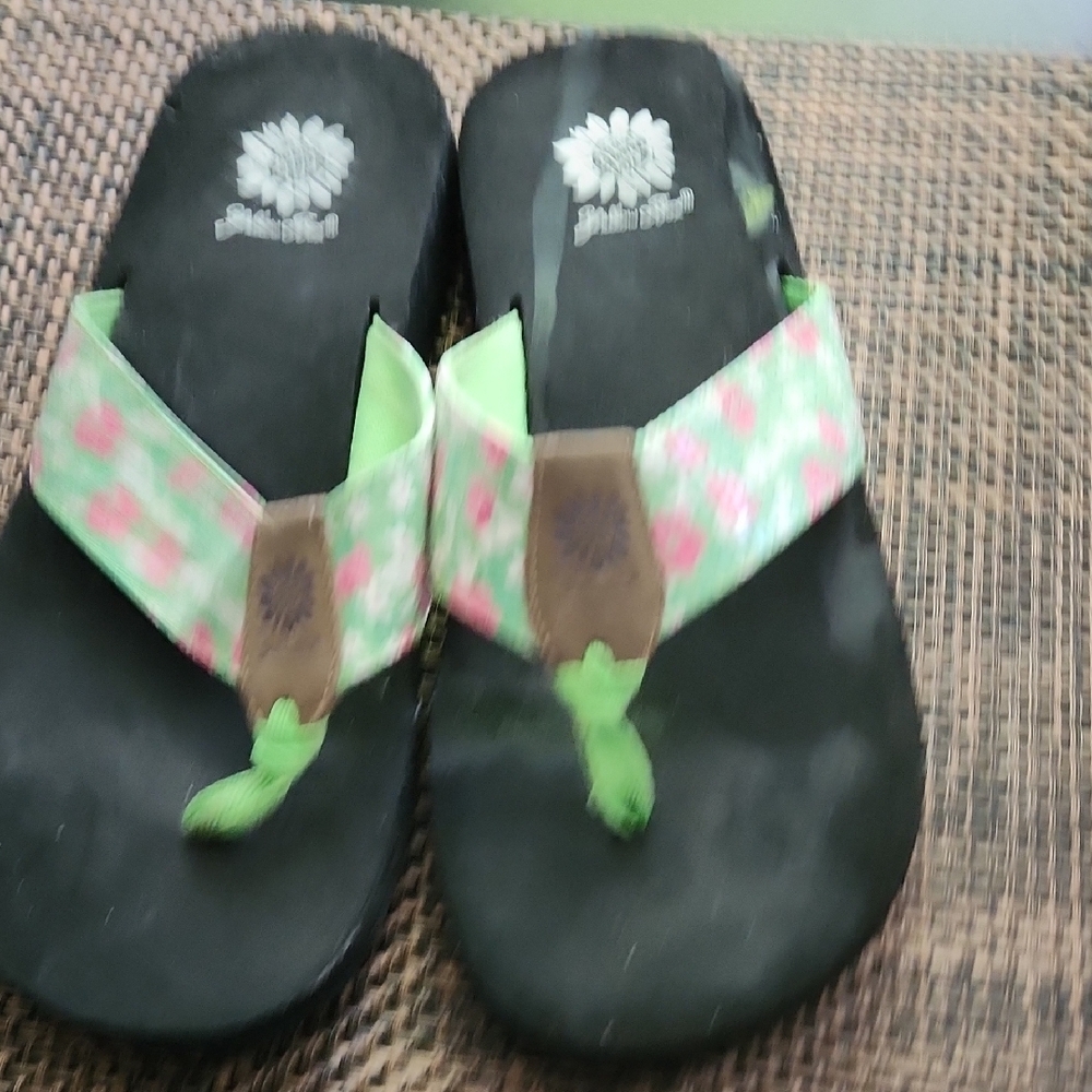 Yellow Box Black and Green Sandals with Geometric Straps - Picture 2 of 5